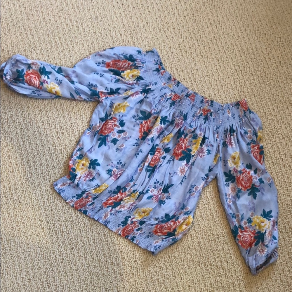 Forever 21 crop off shoulder floral shirt